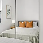 Surry Hills L 2 Bedroom Terrace Home
