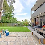 Putney Brand New Luxury House Pool & Waterview