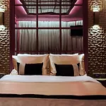Lovers Den Potts Point