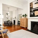 Chippendale L The Myrtle House L 3 Bedrooms