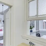Coogee Classic - Coastal Gem Close To Beach