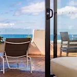 Bondi Beachfront Lifestyle - Ocean Views And Parking
