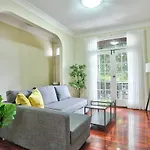 Spacious 3 Bedroom House Paddington 2 E-Bikes Included