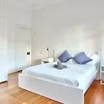 3 Bedrooms - Darling Harbour - Darghan Street 2 E-Bikes Included