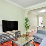 Spacious 3 Bedroom House Paddington 2 E-Bikes Included