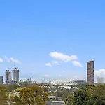 Sydney Homebush Two Bedroom Apartment With 2 Parkings