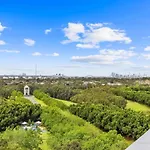 Charming And Peaceful - 3Br In Olympic Park