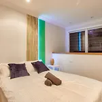 City Center 2 Bedroom House Pyrmont 2 E-Bikes Included