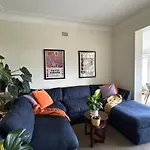 2 Story Apartment With Harbour Views