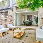 3 Bedroom Darling Harbour - Darghan St 2 2 E-Bikes Included