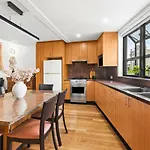 Balmain Retreat - 2Br + Study