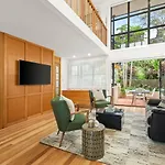Balmain Retreat - 2Br + Study