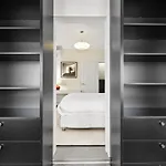 Comfy 2-Bed Apartment With Ac Throughout