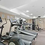 Comfortably Central 2-Bed Apartment