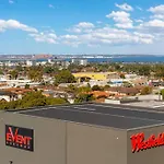 Sky-View 2B2B1G In Hurstville -1 Min To Westfield