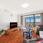 Sky-View 2B2B1G In Hurstville -1 Min To Westfield