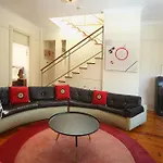 Coastal Penthouse At Coogee Beach