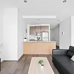 2Br Apt In Strathfield Sleeps 6