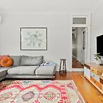 Chiltern Terrace - Delightful Erskineville Charm