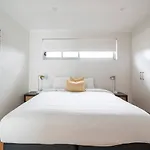 \'Starlight\' A Slice Of The Hollywood Hills In Bexley