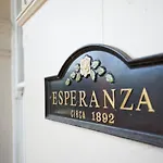 Courtyard Esperanza - Sunny Heritage Chic