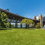 Opera & Harbour Bridge View Penthouse