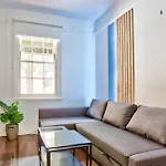 Spacious 3 Bedroom House City Centre Millers Point 2 E-Bikes Included