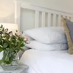 Paddington Garden Cottage With Fast Wifi