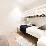 Cozy Apartment At St Leonard