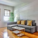 Elegant House Chippendale - City Center 2 E-Bikes Included