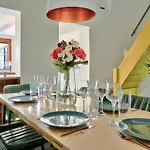 Unique 2 Bedroom House Pyrmont 2 E-Bikes Included