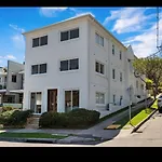 Little Manly 3 Bedroom Oasis
