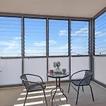 Sea-View And City-View Palace In Hurstville