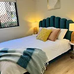 Fabulous 2 Bedroom Apartment, Secured Free Parking