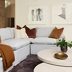 Vaucluse Palms