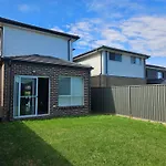 Bardia Quiet & Adorable Modern 5 Bedroom House
