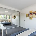 1Bedroom And Study Apt In Homebush Sleeps 5