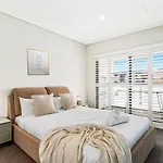 Convenient 4Br With Private Pool Close To Airport