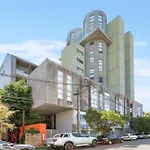 Chic 1-Bed Apartment In The Heart Of Newtown