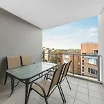 Two Bedroom Private Apartment In Lane Cove With Parking