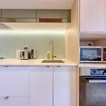 City Living Made Easy : 1 Bed Apt In Ashfield Heart