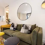 Darlinghurst Apt W A C Balcony Only A Walk To Cbd