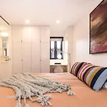 Darlinghurst Apt W A C Balcony Only A Walk To Cbd
