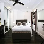 Lux & Quiet Apartment In, Potts Point