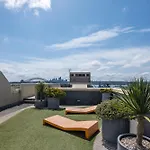 The Gem-Executive Potts Point Harbourview Stunner