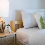 Vivid Condo With Pool In Olympic Park