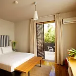 Dive Hotel