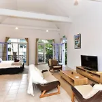 Upper Chapel Loft Apartment