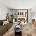 Kahlo Alexandria - Stylish 2 Bdrm Walk To Train