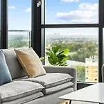 City&Bridge View 2 Bed+Study In Homebush
